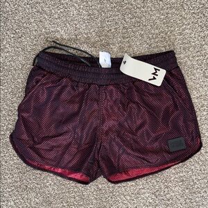 Modus Vivendi Men's Burgundy Mesh Shorts size S